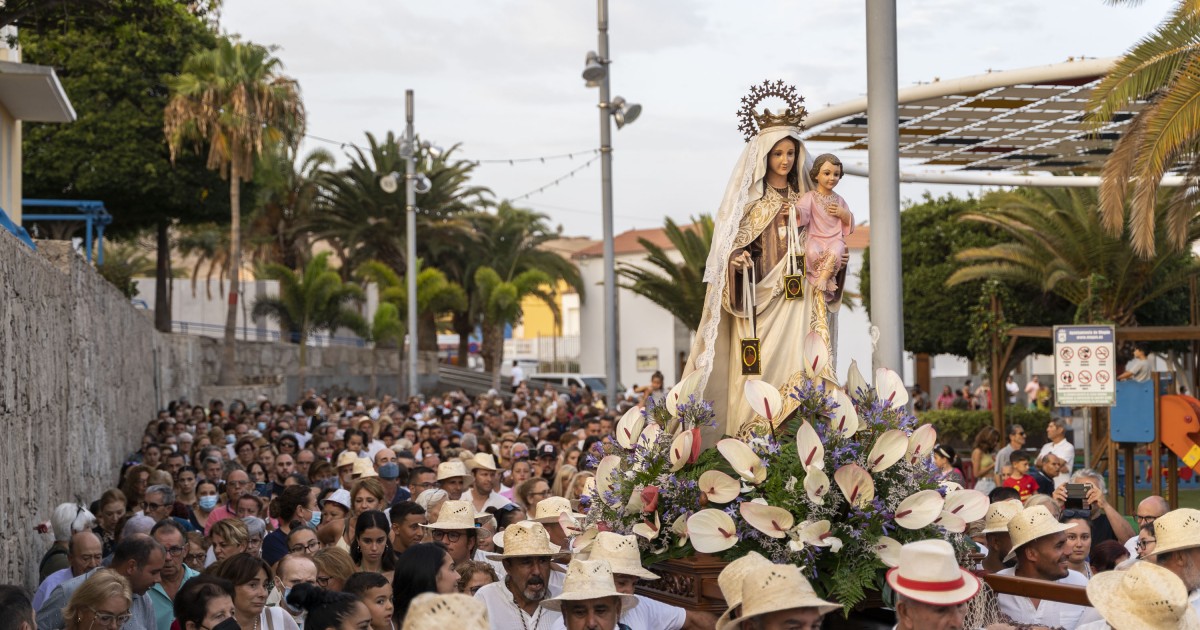 Arguineguín y Playa de Mogán, emoción a flor de piel en el regreso de las procesiones terrestres del Carmen