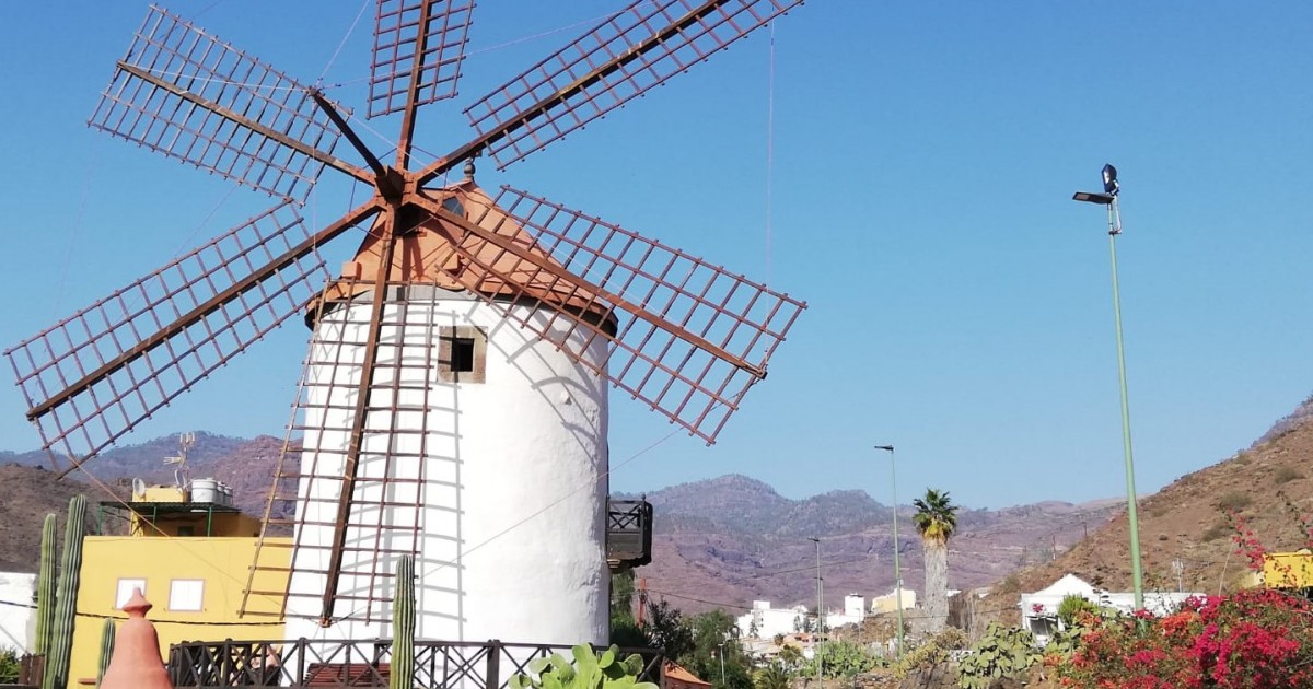 Mogán sustituye por luminarias led el alumbrado público del barrio  de Molino de Viento