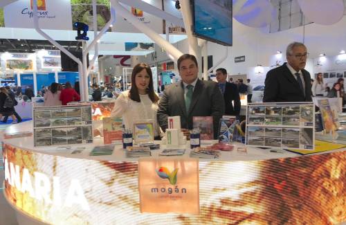 Mogán expone en Londres su apuesta por la modernización de sus infraestructuras turísticas