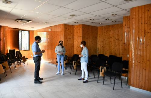 El Ayuntamiento realiza obras de mejora  en la Oficina de Turismo de Puerto Rico