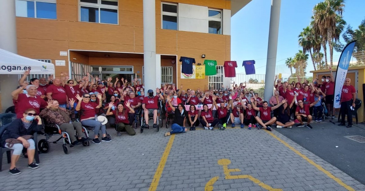 Los mayores de Mogán participan en  la carrera 'Pasos X La Vida'