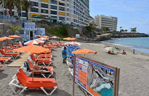 La playa de Patalavaca estrenará un módulo de aseos públicos y puesto de salvamento marítimo