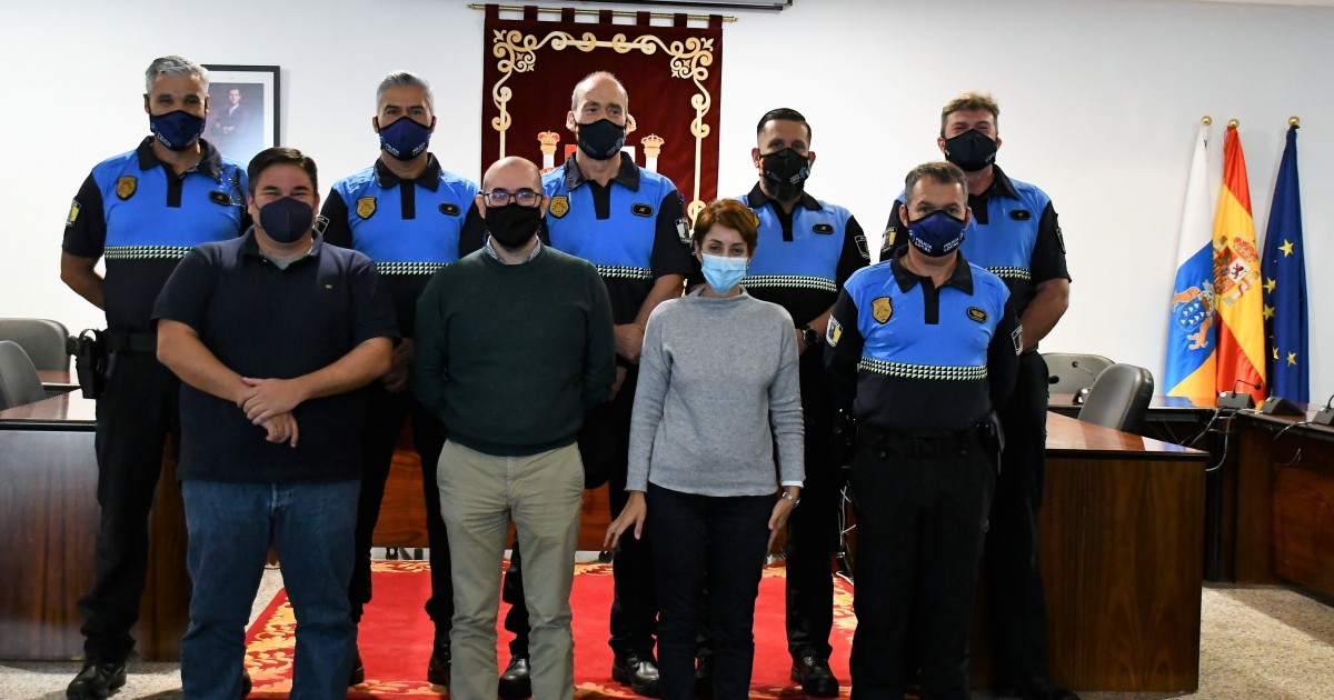 Cinco agentes de la Policía Local de Mogán toman posesión como oficiales