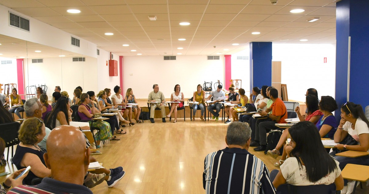 El absentismo escolar se reduce notablemente en Mogán