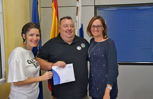 El Ayuntamiento de Mogán dona los 640 euros recaudados en la Caminata Solidaria al Colectivo Gamá