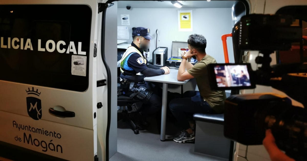 La Policía Local de Mogán participa en el programa 'Equipo 112' de Televisión Canaria