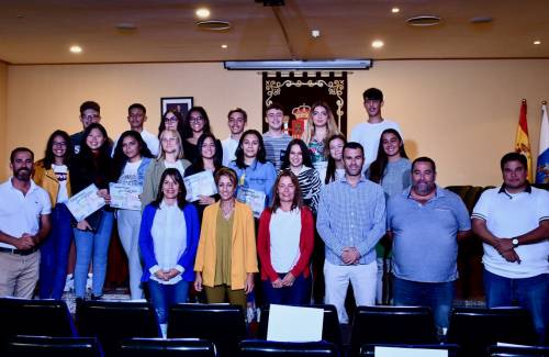 Los jóvenes de Mogán exponen sus demandas en el Pleno Juvenil