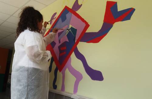 Lola Massieu, protagonista de la pintura mural del curso escolar 2018-2019 en Mogán