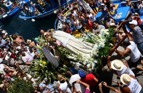 La Virgen del Carmen de Arguineguín acude al encuentro de su homóloga en Playa de Mogán