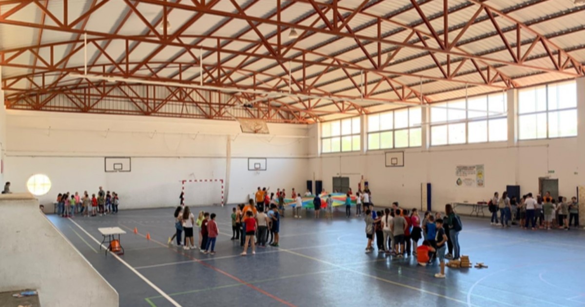 El alumnado de 4º de Primaria de Mogán celebra el Día de la Mujer con talleres y juegos educativos
