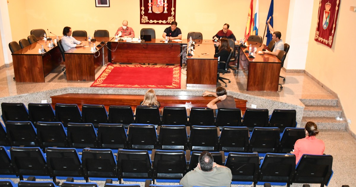 Mogán aprueba el pago de 780.444 euros para servicios básicos y pymes