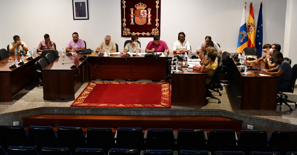 Mogán actualiza la ordenanza de playas para mejorar la convivencia y seguridad