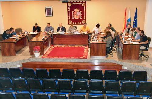 Mogán impulsa la instalación de un establecimiento comercial de 3.000 metros cuadrados más zona verde y deportiva en Arguineguín