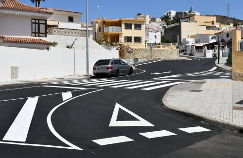 Mogán finaliza el asfaltado de las calles en Arguineguín