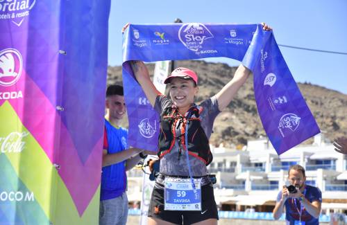 Jordi Gamito y Davinia Déniz alcanzan el cielo en la II Be Cordial Sky  Gran Canaria Škoda