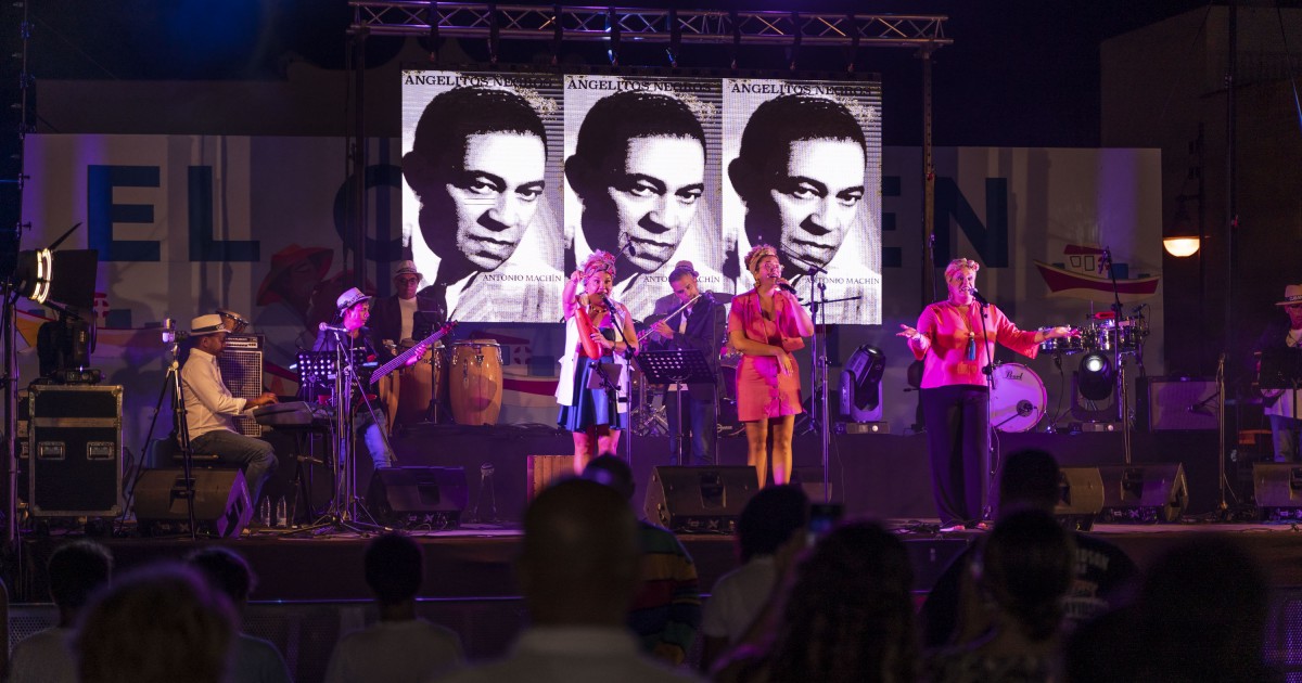 Playa de Mogán vive una noche cubana en las Fiestas del Carmen