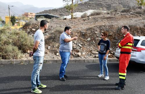 La UME instala su base en Mogán para combatir el incendio de Tasarte