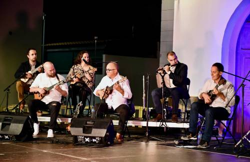 La versatilidad del timple  se exhibe en Veneguera