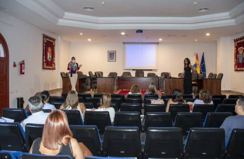 Mogán ofrece un taller de prevención  y abordaje de adicciones