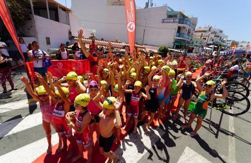 Casi un centenar de niños se divirtieron en un participativo Junior Challenge