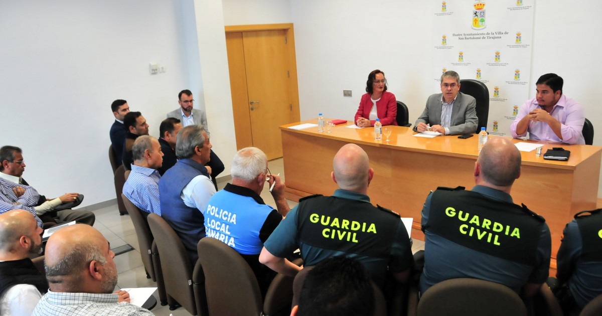 Empresarios del Club Hindostánico aúnan esfuerzos con San Bartolomé de Tirajana y Mogán por una mejor imagen turística