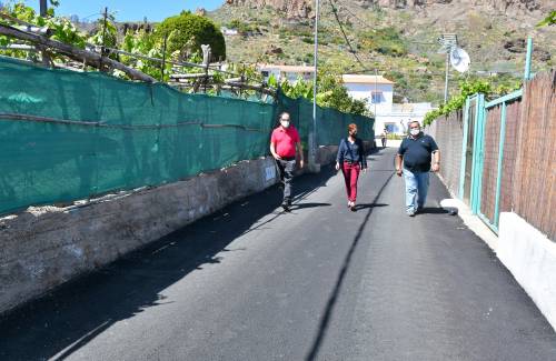 El Ayuntamiento asfalta varias calles de Barranquillo Andrés
