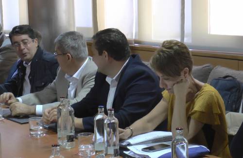 La Comisión de Turismo de la Cámara de Comercio comparte ideas con la Asociación de Municipios Turísticos de Canarias