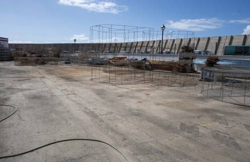 Los pescadores de Playa de Mogán recuperan espacio de trabajo en el muelle