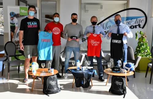 Mogán acoge un campus internacional  de vóley playa de cinco semanas y 120 participantes