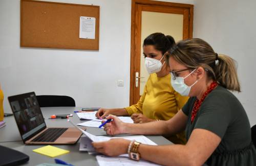 El Ayuntamiento de Mogán celebra la primera comisión de absentismo del curso escolar 2020-2021