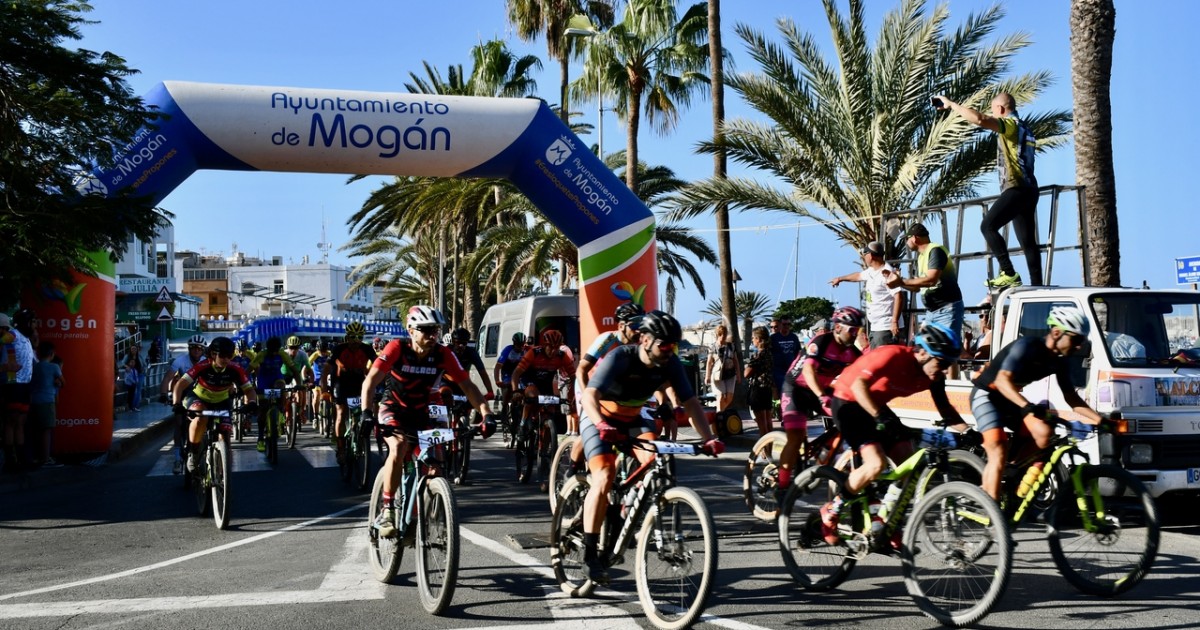 Javier Ramos y Lourdes Bethencourt, ganadores del Open Mountain Bike Arguineguín 2020