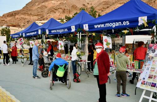 El Centro Ocupacional de Mogán celebra su mercado de Navidad