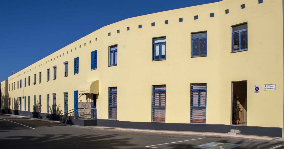 En marcha la rehabilitación de fachadas de las viviendas sociales de la Alcalde Paco González