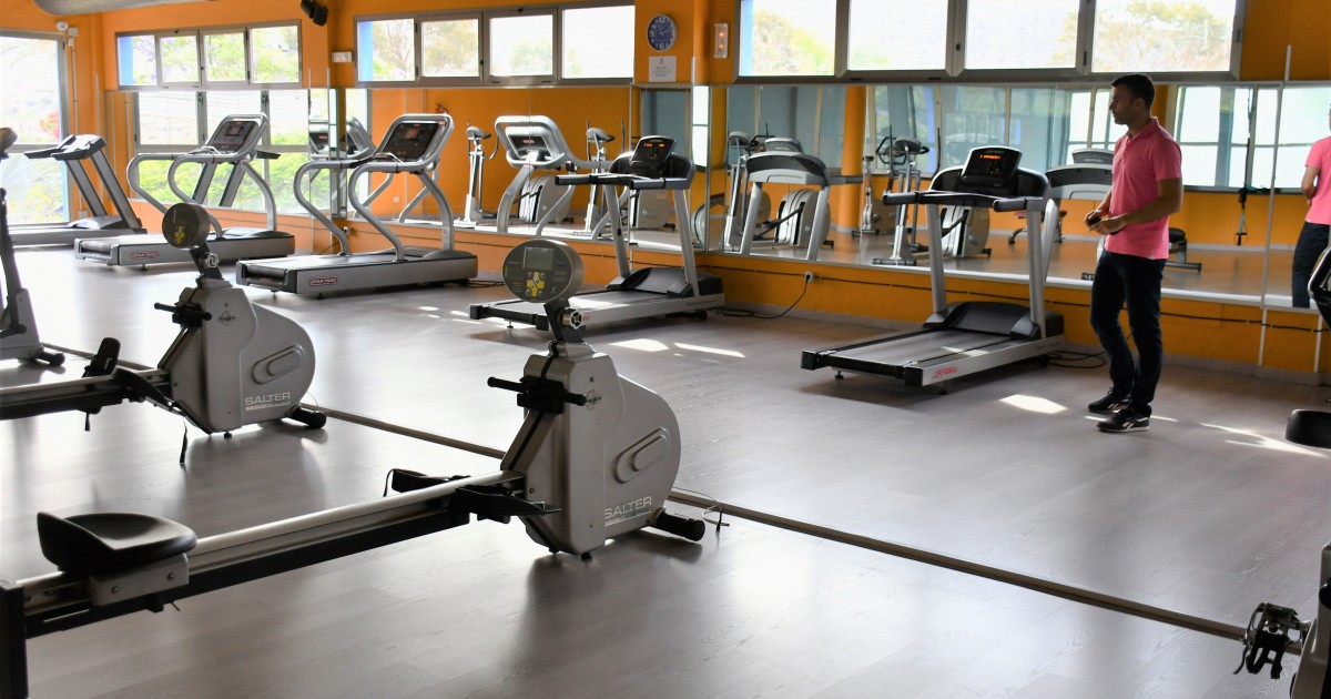 Mogán acondiciona las instalaciones deportivas municipales para su futura reapertura durante el plan de desescalada