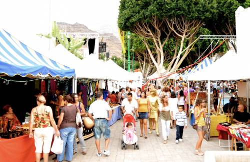 COMUNICADO CONJUNTO de los ayuntamientos de Mogán y San Bartolomé de Tirajana en respuesta al colectivo ambulante de mercadillos municipales