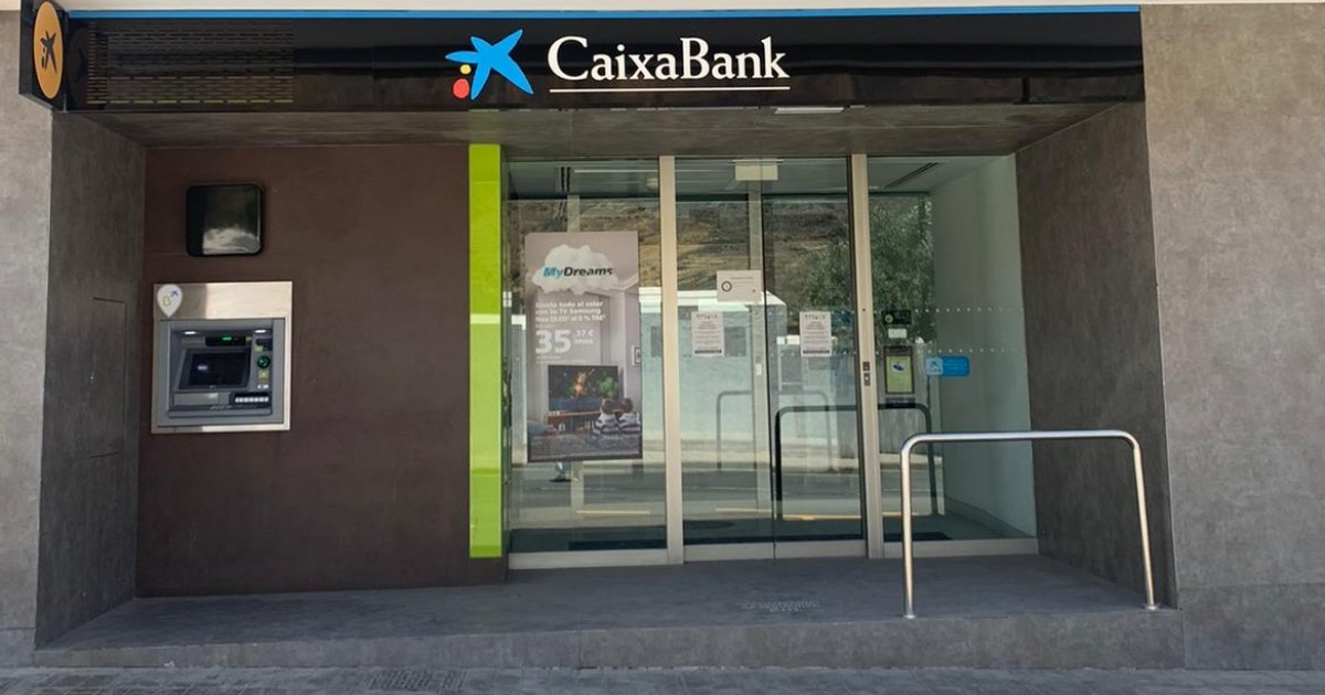 Mogán solicita se mantengan servicios mínimos en la única sucursal bancaria del casco