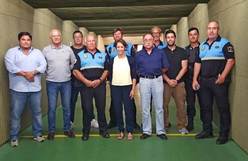 Los agentes de la Policía Local de Mogán comienzan un nuevo curso de prácticas de tiro