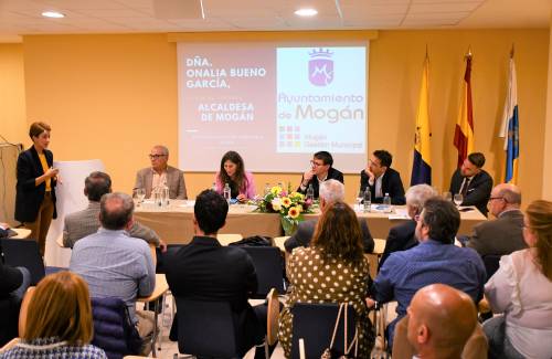 Mogán recupera las jornadas de actualidad tributaria con profesionales del sector