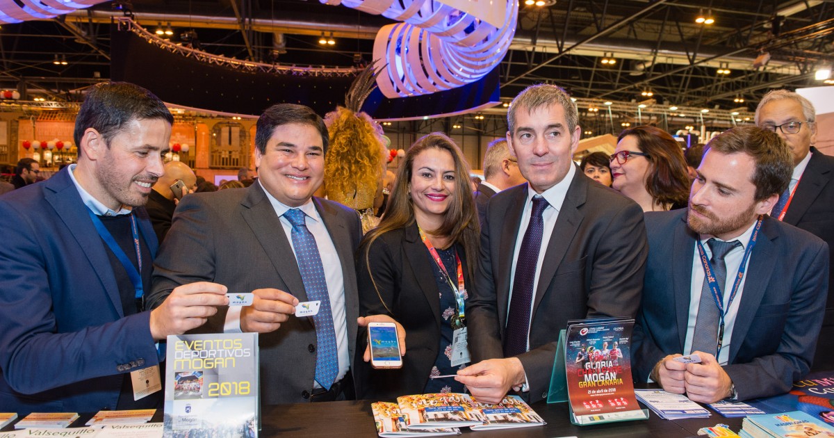 Mogán reivindica en FITUR una política coordinada que atienda a las necesidades de los principales destinos turísticos de Canarias