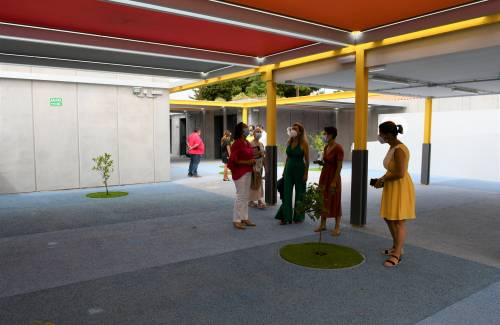 La directora general de Centros del Gobierno de Canarias visita la nueva Escuela Infantil de Arguineguín