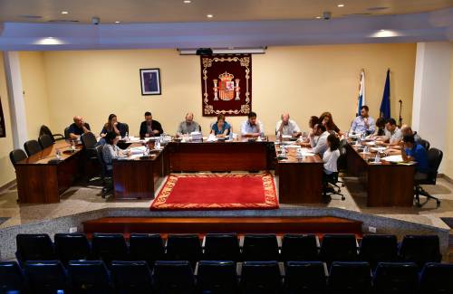 Mogán solicita a Costas concesiones para continuar la segunda fase del paseo Marañuelas-Anfi y para ampliar servicios en la playa de Aquamarina