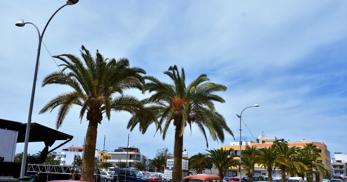 Mogán trabaja en la mejora de las farolas de alumbrado público