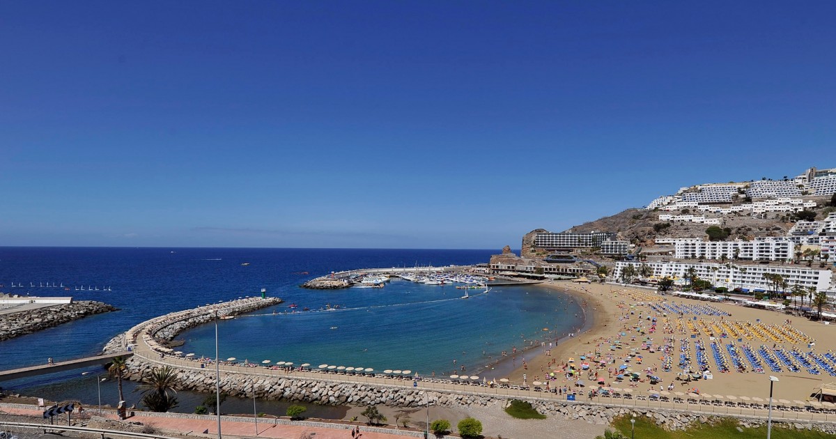 Mogán inicia la licitación de los servicios de temporada para la playa de Puerto Rico