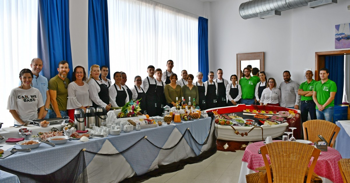 30 jóvenes desempleados se forman en hostelería y restauración con el apoyo del Ayuntamiento de Mogán
