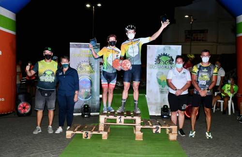 Javier Ramos y Lourdes Bethencourt, vencedores de la Crono Escalada a Cortadores 2021 y del Campeonato  de Gran Canaria